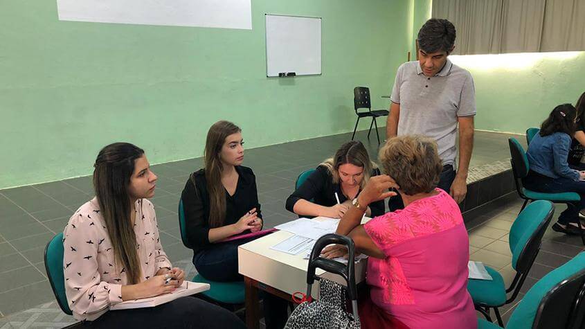 UNIVEM leva orientação jurídica à comunidade do Jardim Izabel