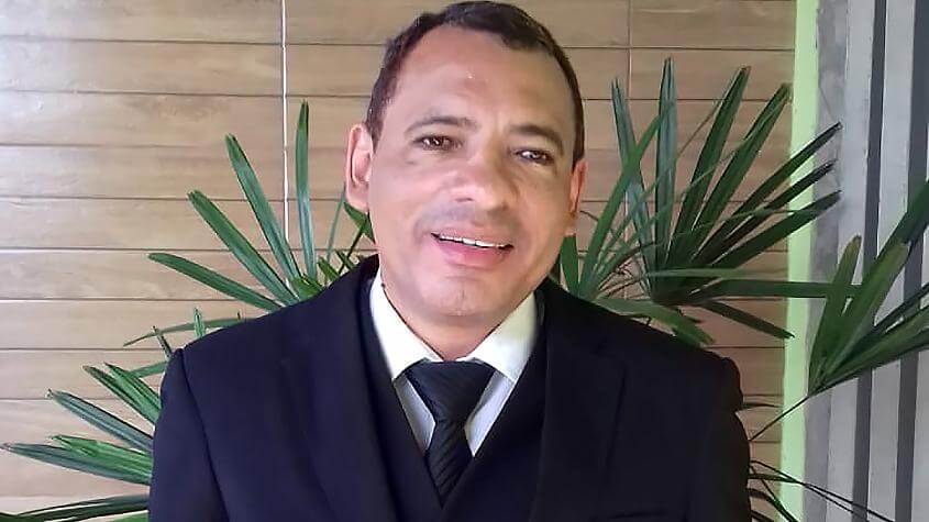 Educação  perde Prof. Dr. e Filósofo Ivanaldo Santos